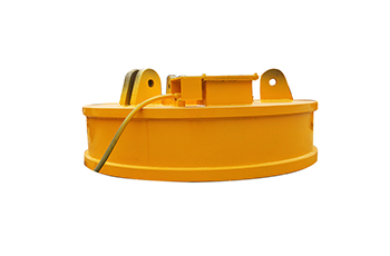 Electromagnetic overhead crane magnet