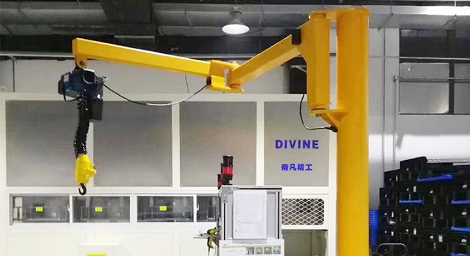 Articulating beam jib crane