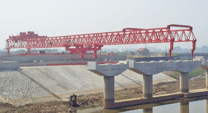 launcher gantry crane